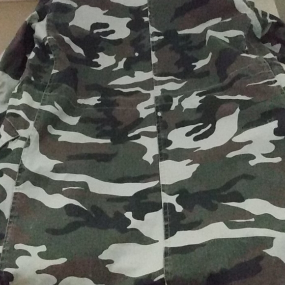 Jacket - Picture 6 of 6